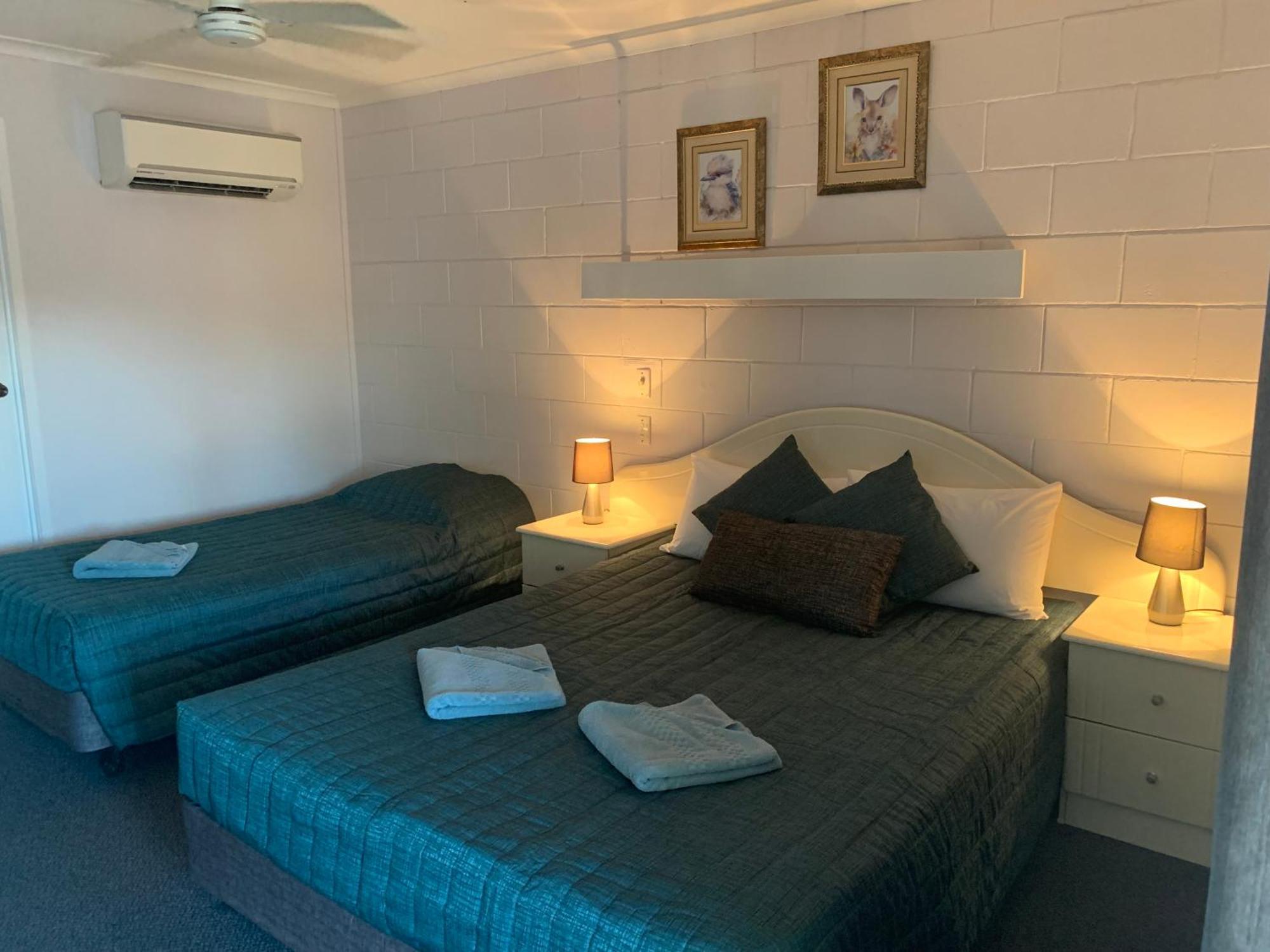 Warrego Motel Charleville Ngoại thất bức ảnh