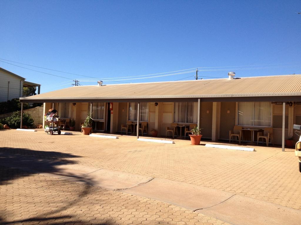 Warrego Motel Charleville Ngoại thất bức ảnh