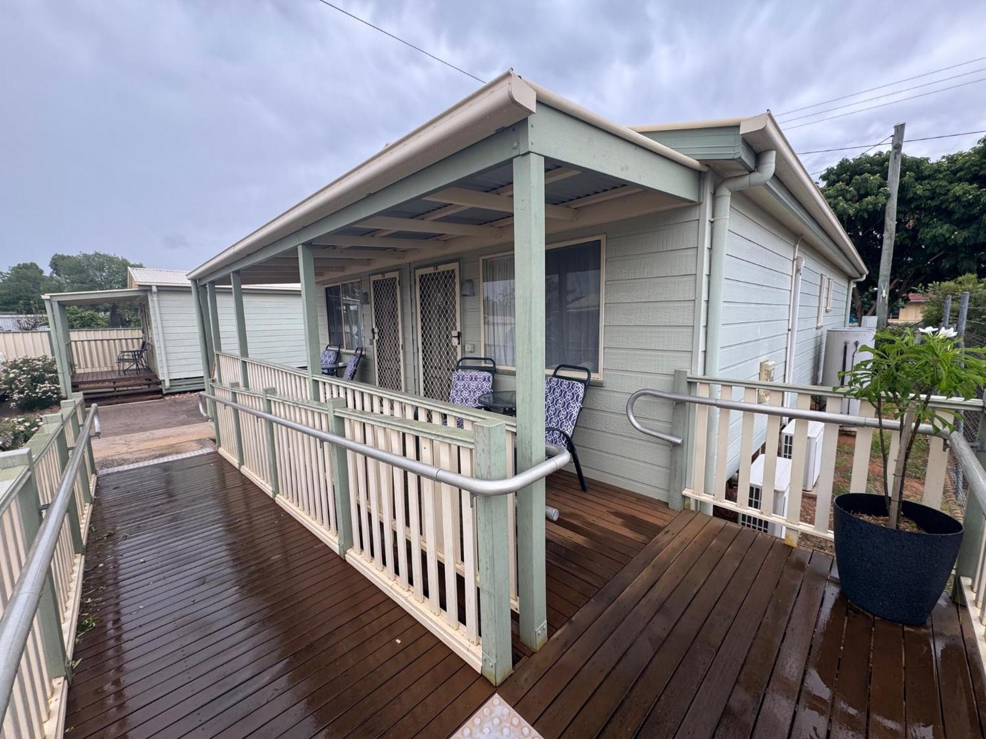 Warrego Motel Charleville Ngoại thất bức ảnh